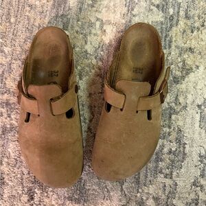 Birkenstocks Boston clogs size 37 narrow
